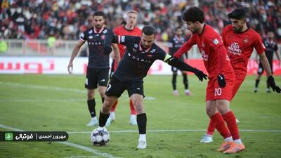 گزارش زنده بازی تراکتور و پرسپولیس؛ معجزه دستان بیرانوند