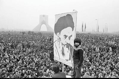 معمای ماندگاری/چگونه جمهوری اسلامی قریب به نیم‌قرن تداوم یافته است؟