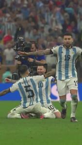 ویدئو: لحظه رویایی برای لیونل مسی