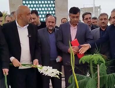  ادای احترام وزیر کار به شهدای قزوین