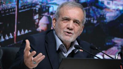 پزشکیان پیش از ترک بیرجند: نقدها منصفانه باشد