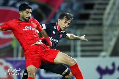 سلفی داوران جدال تراکتور - پرسپولیس وسط چمن استادیوم تبریز +عکس 