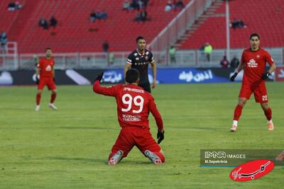 مرحله یک شانزدهم نهایی جام حذفی؛ تراکتور - پرسپولیس - کلبه سرگرمی