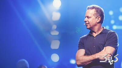 چطور مغزمان را از گذشته رها کنیم و آینده‌ای تازه بسازیم؟ - مجله اینترنتی کولاک