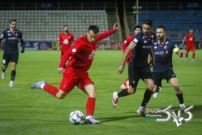 گزارش زنده؛ تراکتور ۰ _ پرسپولیس ۰ - مجله اینترنتی کولاک