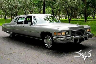 تصاویر کشیده‌ترین خودرو جهان با ۶٫۵ متر طول! | داخل کابین هیولای آمریکایی را ببینید - مجله اینترنتی کولاک