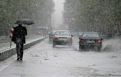  فیلم/ تداوم بارندگی ها در آخرین روزهای پاییز 