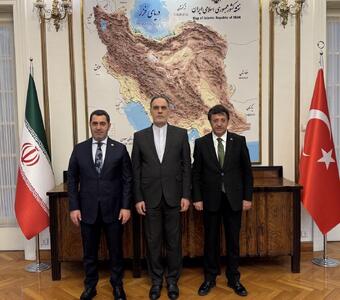 دیدار سفیر ایران در آنکارا با رئیس گروه دوستی ایران و ترکیه