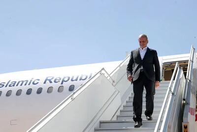 رئیس جمهور وارد بیرجند شد