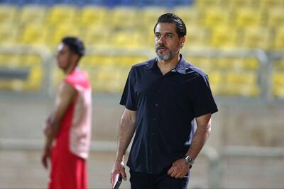 فیلم/ واکنش پیروانی به فحاشی هواداران تراکتور - پارس فوتبال