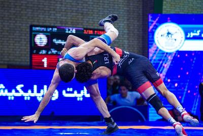 فینالیست‌های ۵ وزن نخست کشتی فرنگی قهرمانی کشور مشخص شدند - پارس فوتبال