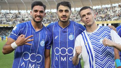 کری‌خوانی یک استقلالی برای پرسپولیسی‌ها با یک غلط املایی! / عکس - پارس فوتبال