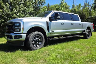 پیکاپ سه کابین و شش‌در فورد، کابوسی برای شاسی‌بلندها! - پدال