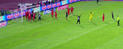 صحنه جنجالی پنالتی پرسپولیس / پای بیرانوند روی خط نیست - سلام نو