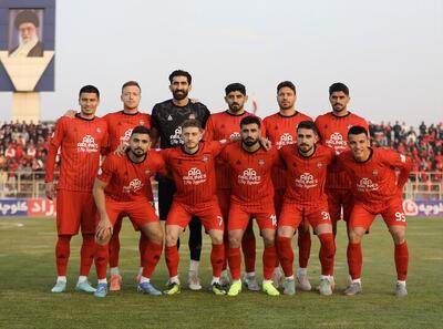 پوستر متفاوت تراکتور برای دیدار با پرسپولیس - سلام نو
