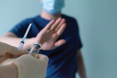 تبعات تصمیم فردی گروه های مخالف واکسن دامن همه مردم را می گیرد | سایه تاریک ضدواکسن‌ها بر سر سلامت