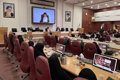 آیت‌الله علم‌الهدی: خانواده‌های محروم، اولویت نخست سیاست‌های درمان ناباروری باشند | ناباروری؛ تهدید خاموش سرمایه انسانی کشور