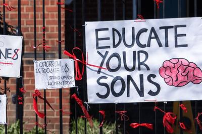 فیلم‌‌های هرزه دانش‌آموزان انگلیسی را زن‌ستیز کرده است