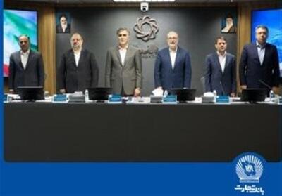 حمایت بانک تجارت از مدیریت هدفمند منابع ارزی کشور - تسنیم