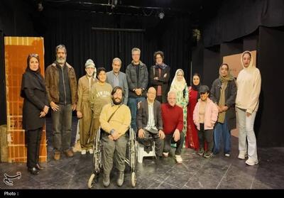 برگزیدگان جشنواره تئاتر معلولان زاگرس معرفی شدند   تصویر - تسنیم