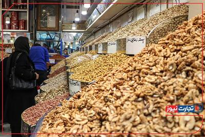  سایه کاهش قدرت خرید مردم بر شب یلدا / حداکثر قیمت آجیل شب یلدا یک میلیون و 300 هزار تومان است