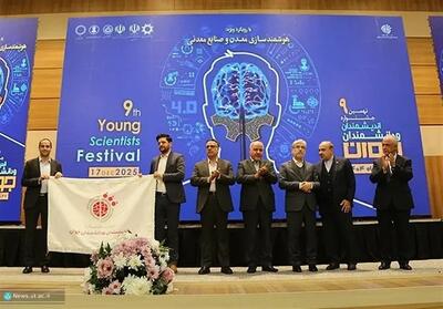 رئیس دانشگاه تهران درباره پیامدهای بی‌توجهی به علوم پایه هشدار داد