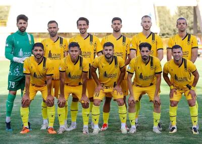 ادای احترام البرزی‌ها به اسطوره فقید نساجی (عکس)