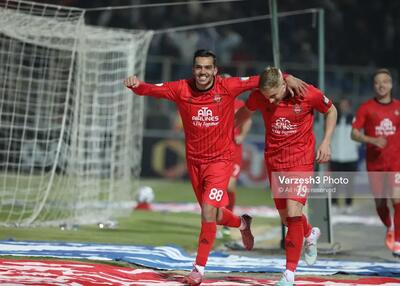 دو چپ پای تراکتور، شهامت خالص در پنالتی‌ها