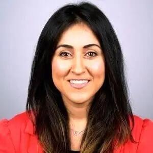 زن ایرانی در دفترچه تلفن نفتالی بنت کیست؟+ تصاویر