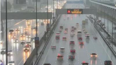 بارندگی در کشورهای حاشیه خلیج فارس؛ ساکنان «دبی» هشدار دریافت کردند