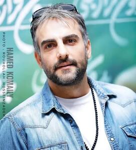  چهره‌ها/ حامد کمیلی با استایل پاییزی و دل‌نوشته مرموز