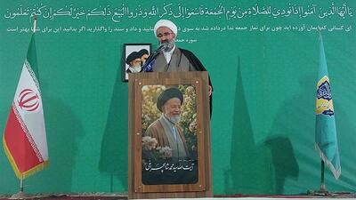  امام جمعه سمنان: برای رفع مسایل اقتصادی به مشکلات چندلایه آن توجه شود