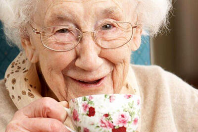 زنان مسن مراقب این نوشیدنی باشید