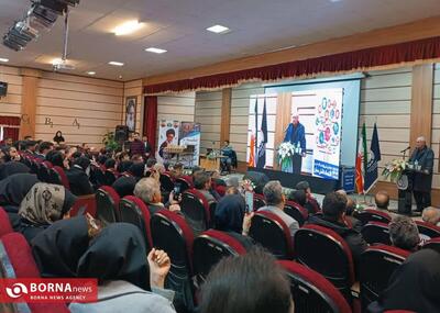  دستیار رییس جمهور: خلاقیت و نوآوری در جامعه شاد حاصل می شود/ قهرمانی مشهد در همایش ملی کار مبتنی بر اقتصاد دانش بنیان