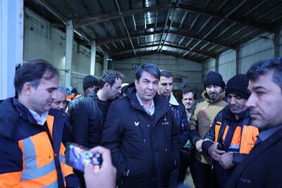  استاندار کرمان در بازدید از راهداری گردنه سربیژن: یکی از کم‌سابقه‌ترین بارش‌ها را در استان کرمان تجربه می‌کنیم/با اقدامات پیشگیرانه؛ تلفات جانی نداشتیم و خسارت‌ها به حداقل کاهش پیدا کرد