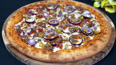  پیتزای خمیری نه!طرز تهیه پیتزای ترد با خمیر مایع ! (ما دیگر پیتزا نمی خریم)