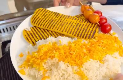  تهیه کباب کوبیده مرغ؛ کوبیده تابه ای مرغ به شکلی ساده!