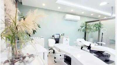 تبلیغ کلینیک زیبایی متخلف توسط یک نماینده مجلس