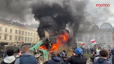  کشاورزان با سیب‌زمینی به پلیس حمله کردند! +ویدیو