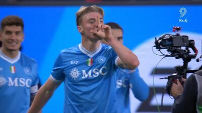 گل دوم ناپولی به میلان (راسموس هویلوند)