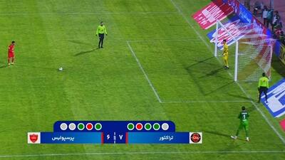 بیرانوند قبل از نواخته شدن 6 ضربه پنالتی تراکتور، 6 بار وارد محوطه جریمه شد!