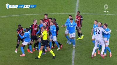 درگیری بازیکنان میلان و ناپولی