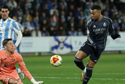 مکالمه جالبی که امباپه با دروازه‌بان تالاورا داشت