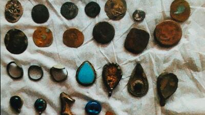  دختر ۱۳ ساله گنج پنهانی پدرش را به پلیس گزارش داد - گیمفا