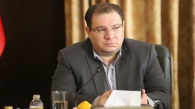 در مصوبه بنزین با مردم بدون محرمانگی گفت و گو کردیم/ لزوم تغییر آرایش رسانه‌ای به سمت افزایش وحدت