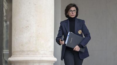  پلیس فرانسه از محل کار و خانه وزیر فرهنگ و شهردار پاریس بازرسی کرد