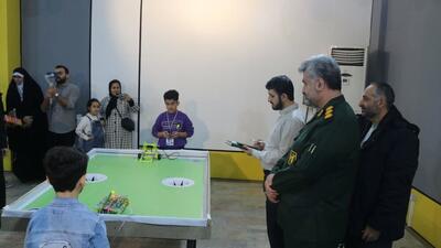  فرمانده سپاه رشت: رشد چشمگیر علمی دانش‌آموزان نماد پیشرفت جمهوری اسلامی است