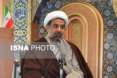  تاکید امام جمعه گنبدکاووس بر فرهنگ‌سازی مصرف میوه‌های فصل و پاسداشت مناسبت‌های تاریخی
