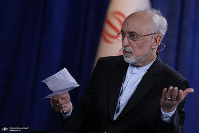 پیشنهاد علی‌اکبر صالحی برای مذاکره ایران و آمریکا: تغییر «عنوان» مذاکره به «ایران نباید سلاح هسته‌ای داشته باشد»؛ با این تغییر عنوان، هر دو طرف با حفظ آبرو می‌توانند به مذاکره بازگردند/ راه‌حل‌های فنی قابل قبول برای هر دو طرف وجود دارد