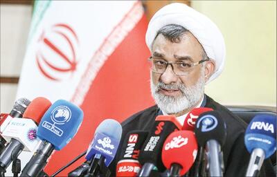 پیوند محتوایی حوزه و دانشگاه تنها راه مقابله با پیامد‌های منفی مدرنیته است